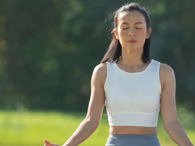 The Benefits of Yoga for Mental Health: Evidence-Based Mechanisms, Applications, and Outcomes